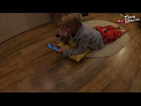 ❤️ Crazy Blond Saugen Enorme Dick Saugen a Bouncing Op Et - Anal Sex Sex bei eis ﹏